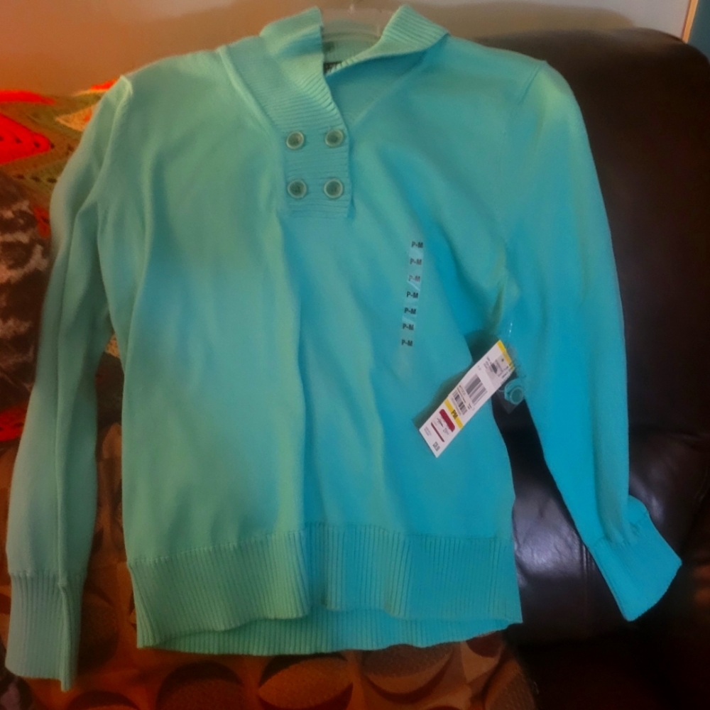 A jones new york sweater
